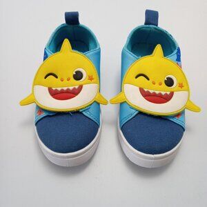 Baby Shark Shoes, Toddler Size 10